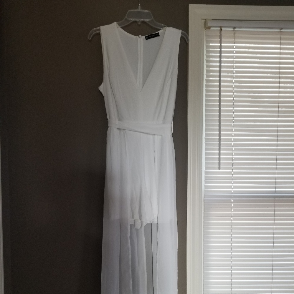 White Romper Short Set With Overlay